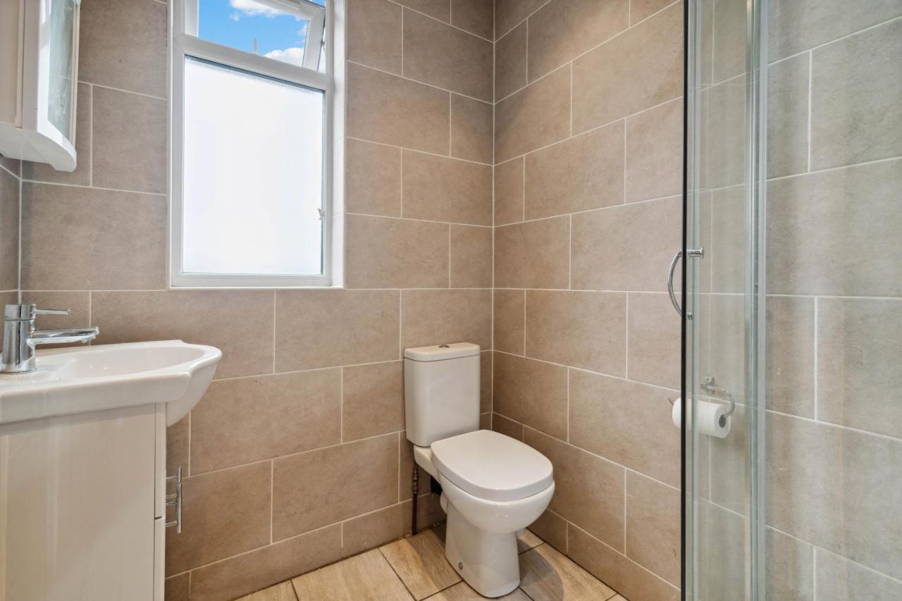 Beautiful Cozy Room London Ngoại thất bức ảnh