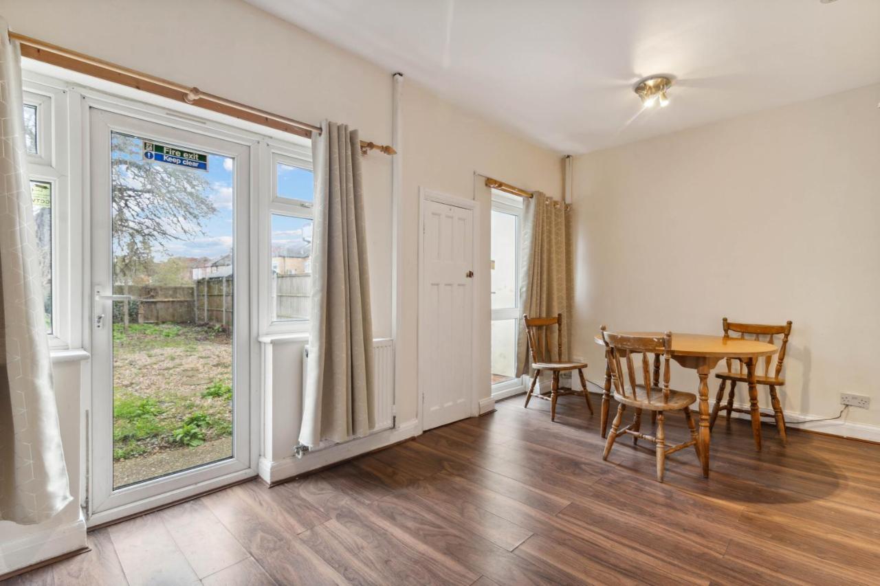 Beautiful Cozy Room London Ngoại thất bức ảnh