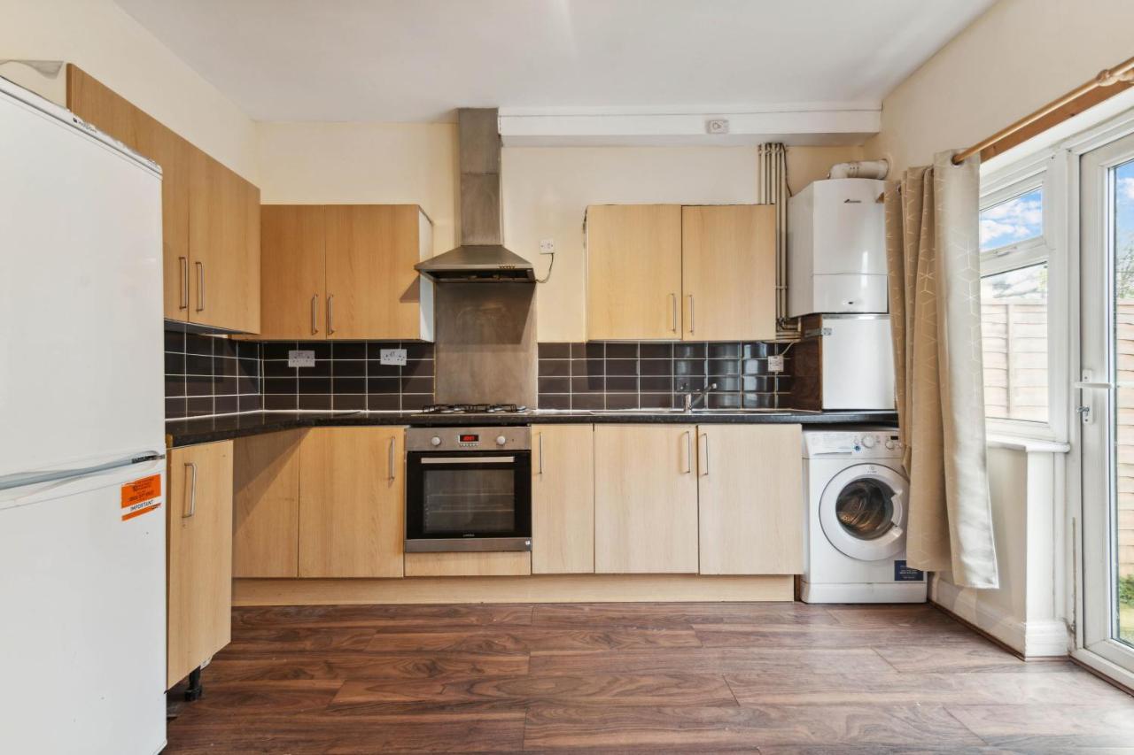 Beautiful Cozy Room London Ngoại thất bức ảnh